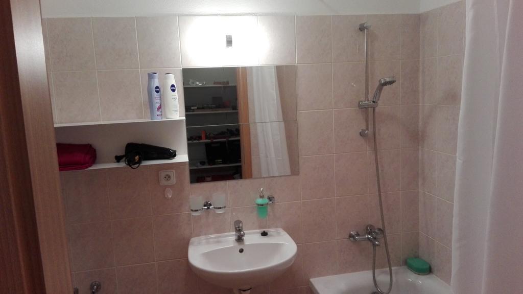 Apartman Jarosova Znojmo Ngoại thất bức ảnh